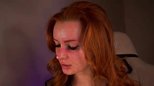 Liuba Fox online show from 02/08/25, 11:24