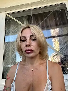 Hotnessi online show from 09/22/25, 09:11