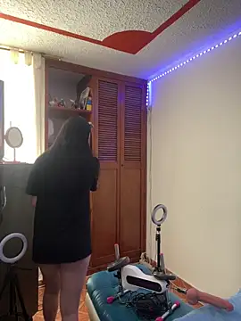 Sofhi corolinne31 online show from 01/09/25, 09:37