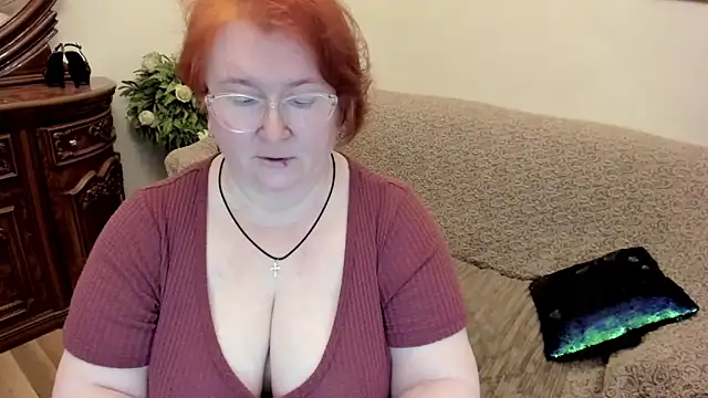 leiamillersonn online show from 05/13/26, 05:54