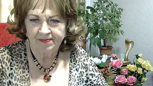 Emma52610 online show from 05/02/26, 11:26