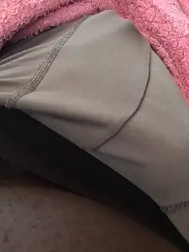 Snapshot of sbusiso1 chatting on 02/19/26, 05:25 sbusiso1 online show from 02/19/26, 05:25