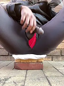 ZeusBlackDick online show from 06/13/26, 05:27