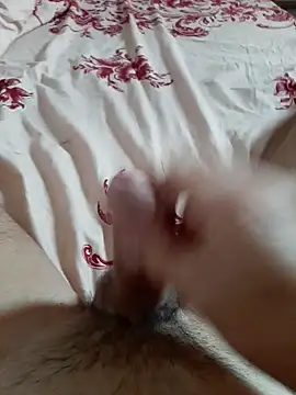 Snapshot of INDRAGOSTITUL chatting on 10/28/25, 07:12 INDRAGOSTITUL online show from 10/28/25, 07:12