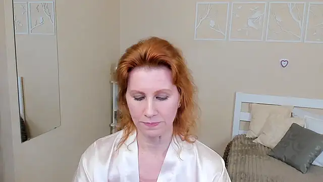 FoxySophia online show from 02/08/25, 10:51