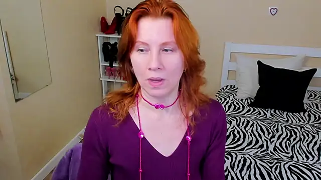 FoxySophia online show from 04/30/26, 12:22