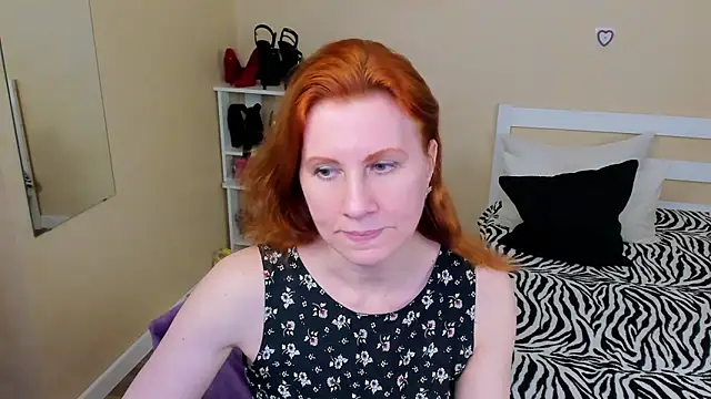 FoxySophia online show from 05/02/26, 02:33