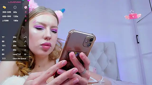 YourWildDestiny online show from 12/04/24, 02:31