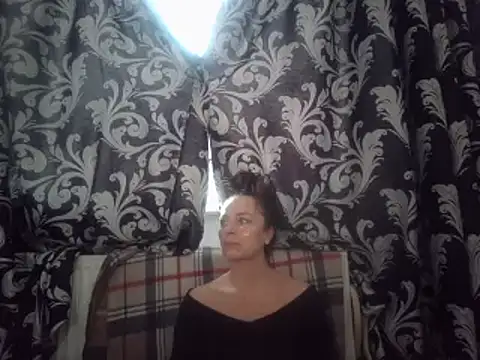 LindaStarS online show from 02/13/25, 05:58