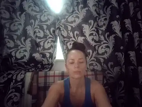 LindaStarS online show from 02/14/25, 05:51