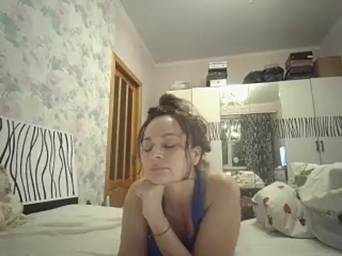 LindaStarS online show from 03/03/25, 08:21