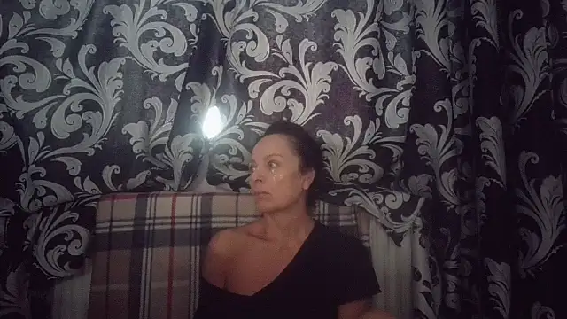 LindaStarS online show from 10/01/25, 05:02