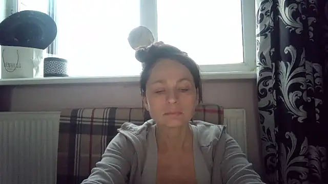 LindaStarS online show from 04/29/26, 05:06