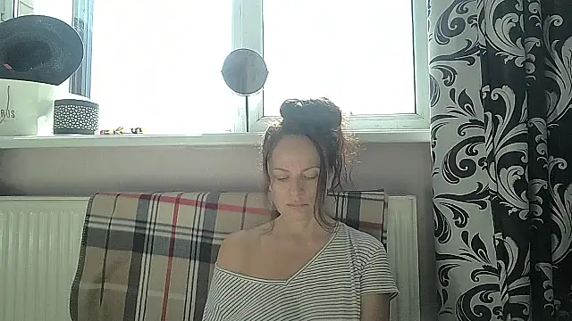 LindaStarS online show from 05/11/26, 12:33