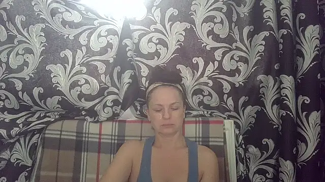 LindaStarS online show from 06/09/26, 06:14