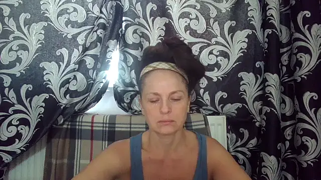 LindaStarS online show from 06/27/26, 04:50
