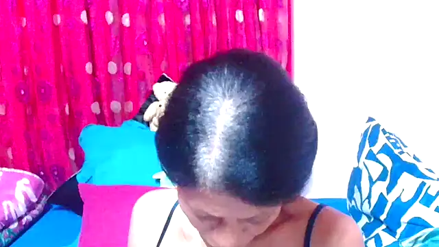 SLUTTYROXY online show from 10/19/25, 06:58