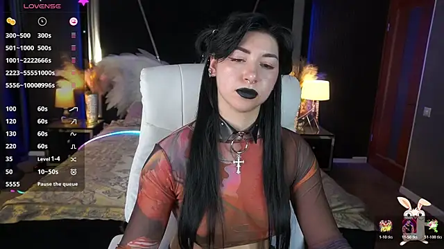 Snapshot of EmilyCandyy chatting on 06/25/26, 06:18 EmilyCandyy online show from 06/25/26, 06:18