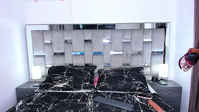 Cammiila online show from 09/11/25, 10:15