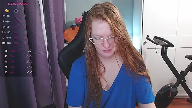 Lady Inari online show from 10/25/25, 07:41