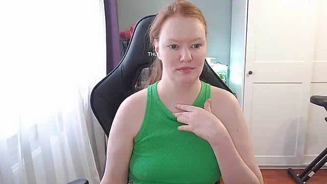 Snapshot of Lady_Inari chatting on 01/12/26, 09:03 Lady Inari online show from 01/12/26, 09:03