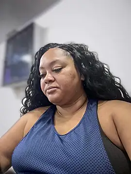 yanza2002 online show from 12/30/24, 10:55