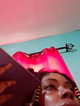 Snapshot of HONEYSWEETS_LIVE chatting on 01/16/26, 08:46 HONEYSWEETS LIVE online show from 01/16/26, 08:46