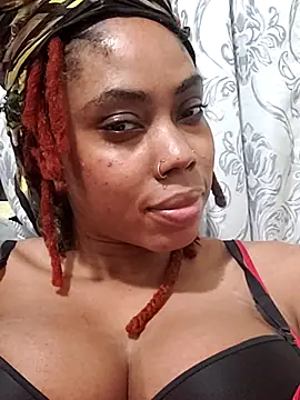 Snapshot of HONEYSWEETS_LIVE chatting on 02/07/26, 03:43 HONEYSWEETS LIVE online show from 02/07/26, 03:43