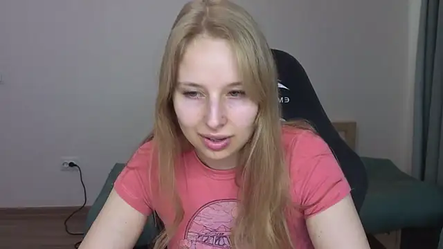 Snapshot of Jessy_Ginger chatting on 06/30/26, 12:28 Jessy Ginger online show from 06/30/26, 12:28