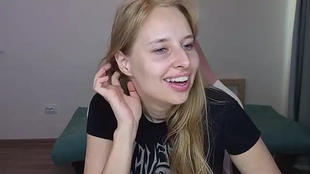 Snapshot of Jessy_Ginger chatting on 08/05/26, 12:30 Jessy Ginger online show from 08/05/26, 12:30