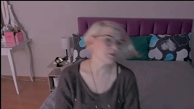 sabrinamacmarren online show from 01/26/25, 06:49
