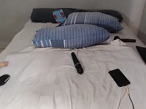 xxfantasy122 online show from 12/18/24, 02:06