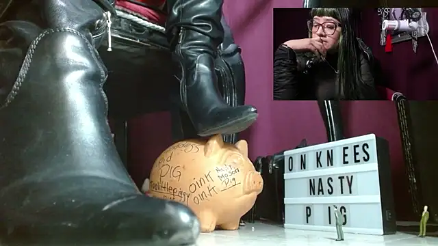 MeGoddesSara online show from 05/16/26, 08:18