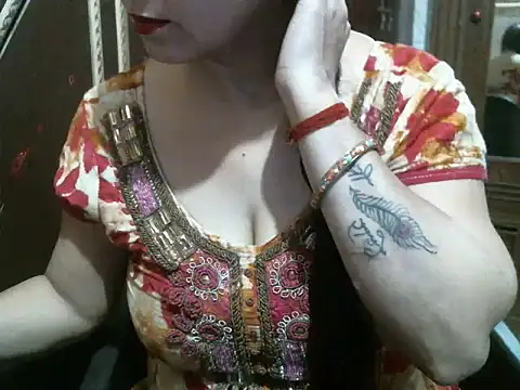 UrsMansi online show from 11/08/25, 03:50