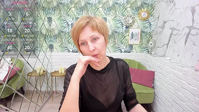 Snapshot of Paris_Cherry chatting on 03/28/26, 05:56 Paris Cherry online show from 03/28/26, 05:56