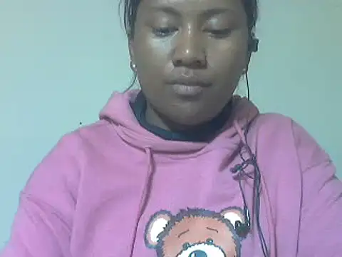 cutybigass online show from 06/13/26, 06:28