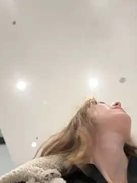 MariiD online show from 12/03/24, 07:10