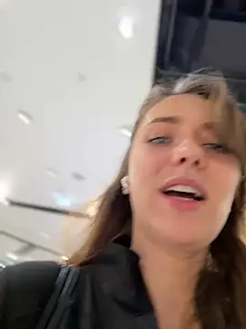 MariiD online show from 12/19/24, 10:45