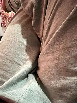 Snapshot of Randy642001 chatting on 11/08/25, 10:48 Randy642001 online show from 11/08/25, 10:48