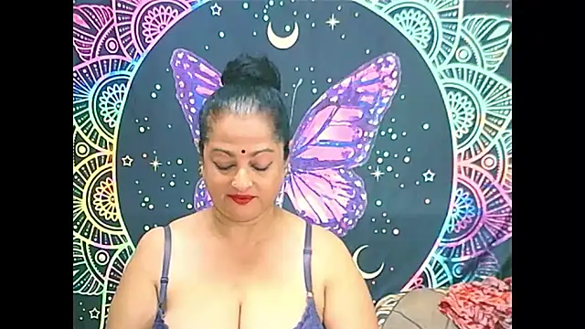 Snapshot of matureindian chatting on 03/03/25, 12:37 matureindian online show from 03/03/25, 12:37