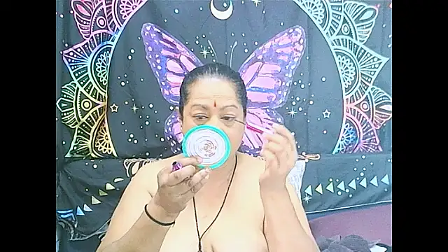 matureindian online show from 07/12/26, 10:06