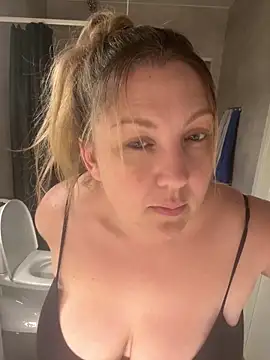 Anna Alexa online show from 11/02/25, 04:31