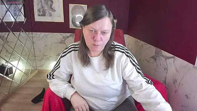 KellyPerfection online show from 05/01/26, 05:45