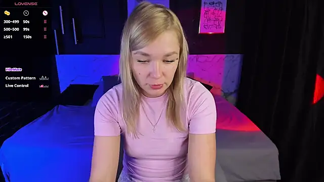 Snapshot of BellaDreamy chatting on 01/06/26, 09:24 BellaDreamy online show from 01/06/26, 09:24