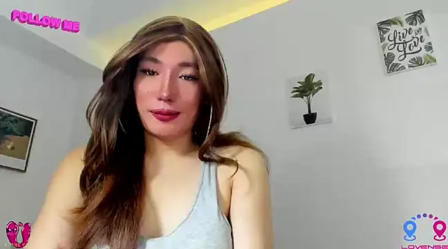 Snapshot of hottycrishina chatting on 12/28/24, 07:11 hottycrishina online show from 12/28/24, 07:11