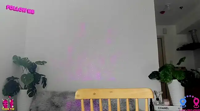 Snapshot of hottycrishina chatting on 01/27/25, 06:19 hottycrishina online show from 01/27/25, 06:19