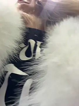 AnastasiaAniess online show from 02/15/26, 12:14