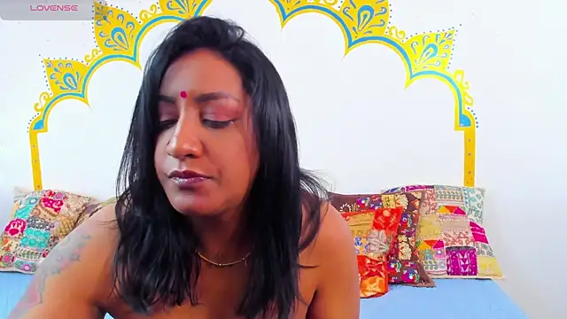 LadyNahir online show from 06/26/26, 12:59