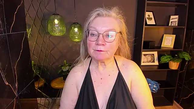 NataliMellow online show from 04/25/26, 01:14