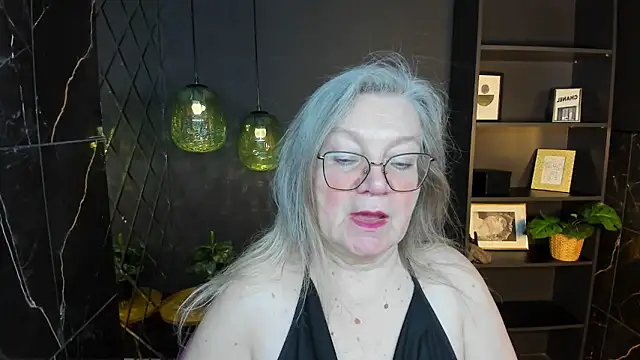 NataliMellow online show from 04/28/26, 01:16